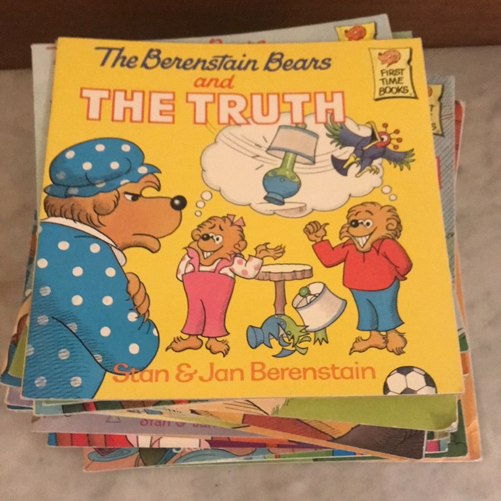 Random House-Set Of 34 Berenstain Bears Books - Picture 15 of 16
